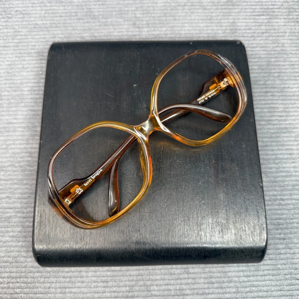 Terri Brogan Optyl Vintage Oversized Y2K Eyeglasses Amber Tortoise 8733 10 54-14